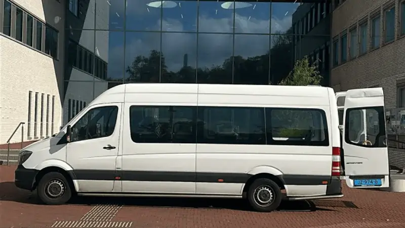 Rolstoelbus voor vervoer vanuit IJmuiden